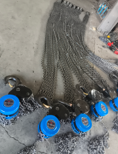 往復(fù)泵拆卸中冠航手拉葫蘆的解決零部件吊裝問(wèn)題