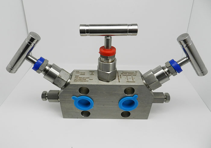 承德農用車(chē)絞盤(pán)在農業(yè)活動(dòng)中的使用